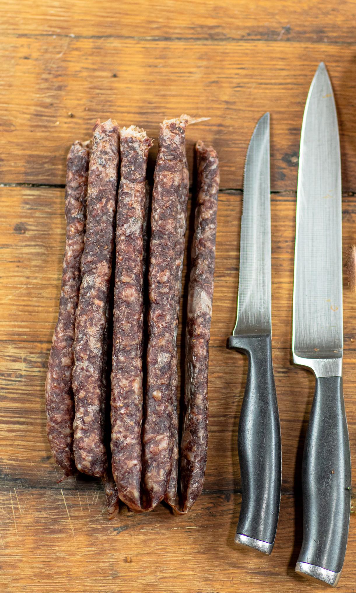 Droëwors or dry-aged sausage is a great way to liven up your hotdog for children of all ages and a great health snack for the Keto diet